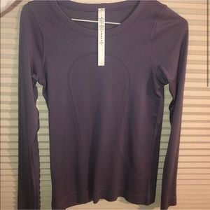 nwt LULULEMON long sleeve
